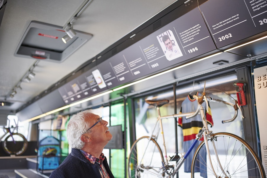 WK-tijdlijn en fiets Eddy Merckx